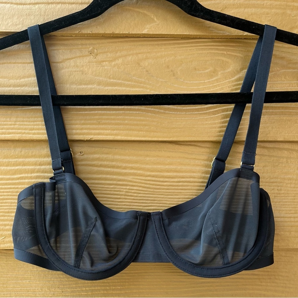 CUUP Balconette Mesh Bra in Navy Size 30B